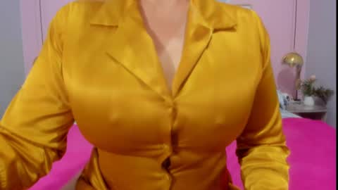 Valeria online show from 02-04-25, 10:32