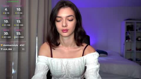 Olivia online show from 09-22-25, 10:34