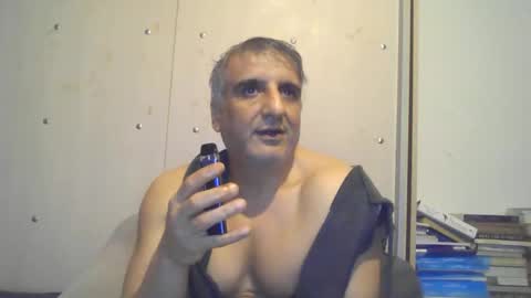 Snapshot of 0luvmonkey chatting on 11-07-25, 11:38 0luvmonkey online show from 11-07-25, 11:38