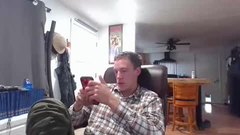 Snapshot of 0trickortreat0 chatting on 11-17-25, 08:03 CountryPrince online show from 11-17-25, 08:03