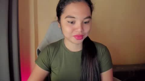 Snapshot of 0wwlo0k chatting on 10-10-25, 04:00 0wwlo0k online show from 10-10-25, 04:00