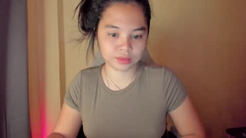 0wwlo0k online show from 12-16-25, 04:39