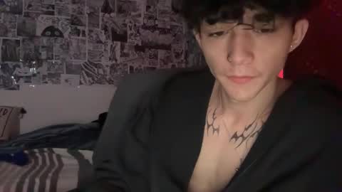 Snapshot of 10incock18 chatting on 11-28-25, 09:28 10incock18 online show from 11-28-25, 09:28