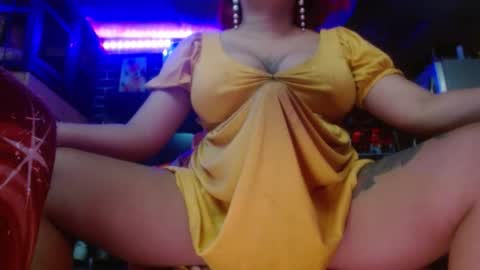  i am trixie im Your Selfsucking Mistress  online show from 11-07-25, 01:49