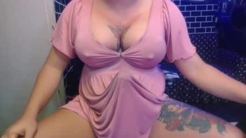  i am trixie im Your Selfsucking Mistress  online show from 01-07-26, 01:41