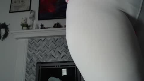 Aurora Willows online show from 02-20-26, 06:26