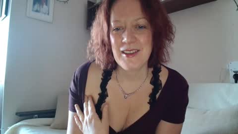 12ennie online show from 02-18-26, 07:48