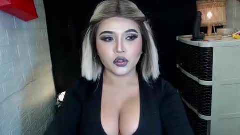 sexy kia online show from 02-12-26, 12:49