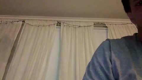 1404563739453746 online show from 11-16-25, 06:13