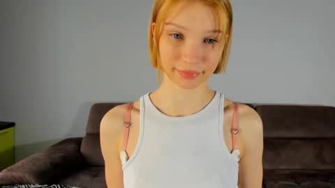 Kira online show from 01-12-26, 05:45