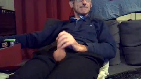 Snapshot of 18remy45 chatting on 12-01-24, 04:29 18remy45 online show from 12-01-24, 04:29