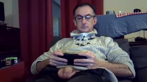 Snapshot of 18remy45 chatting on 12-04-24, 08:51 18remy45 online show from 12-04-24, 08:51