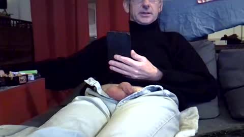 Snapshot of 18remy45 chatting on 12-30-24, 04:08 18remy45 online show from 12-30-24, 04:08