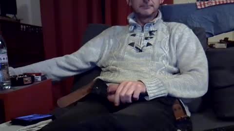 Snapshot of 18remy45 chatting on 01-12-25, 07:53 18remy45 online show from 01-12-25, 07:53