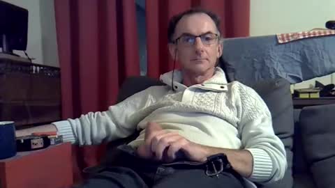 Snapshot of 18remy45 chatting on 10-21-25, 08:31 18remy45 online show from 10-21-25, 08:31