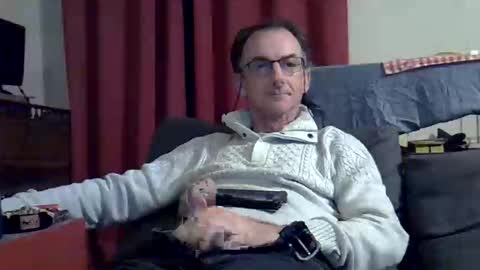 Snapshot of 18remy45 chatting on 10-24-25, 07:54 18remy45 online show from 10-24-25, 07:54
