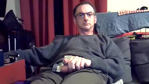Snapshot of 18remy45 chatting on 05-16-26, 10:41 18remy45 online show from 05-16-26, 10:41