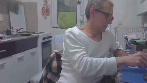 1973man online show from 03-04-26, 08:04