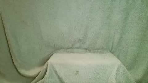 Snapshot of 1992spunkmonkey chatting on 01-18-26, 04:05 The Other guy online show from 01-18-26, 04:05