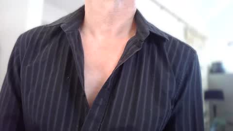 Snapshot of 19hung4u chatting on 12-03-24, 07:22 19hung4u online show from 12-03-24, 07:22