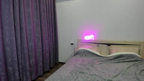 1_love_story online show from 03-09-26, 04:16