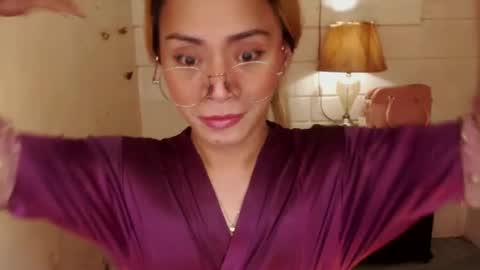 angel online show from 12-06-24, 01:51