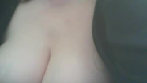 Snapshot of 1deluxepussy chatting on 03-06-25, 09:36 Deluxepussy online show from 03-06-25, 09:36