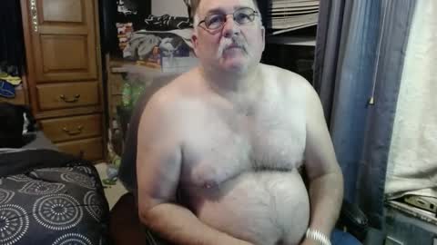 Snapshot of 1dusty60 chatting on 12-02-24, 03:37 1dusty60 online show from 12-02-24, 03:37