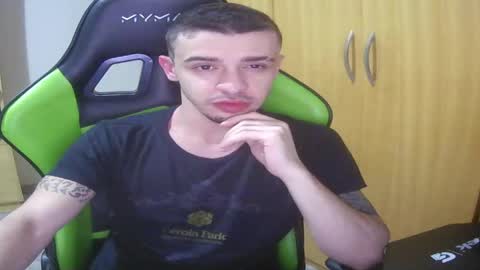 1good_vibes1 online show from 04-25-26, 08:39