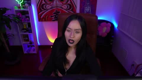 Snapshot of 1hannamontana chatting on 09-29-25, 12:49 1hannamontana online show from 09-29-25, 12:49