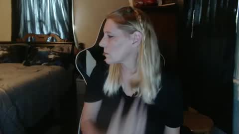 Snapshot of 1hotcouple2c chatting on 02-20-25, 03:30 1hotcouple2c online show from 02-20-25, 03:30