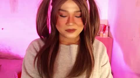 1lovelymess online show from 04-12-26, 05:12