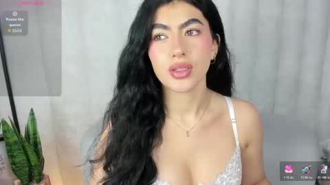 Snapshot of 1m_emily chatting on 11-27-25, 07:16 . online show from 11-27-25, 07:16