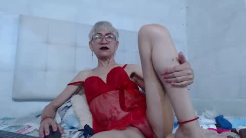 Miss Monserrate online show from 12-30-24, 10:10