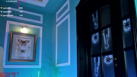 Moona  online show from 01-07-25, 09:46