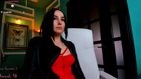 Moona  online show from 02-14-25, 02:12