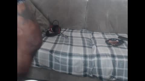 Snapshot of 1n2deep chatting on 02-25-25, 10:50 1n2Deep online show from 02-25-25, 10:50