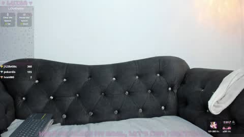 Snapshot of 1naughty_milf chatting on 01-30-25, 07:59 Luisa online show from 01-30-25, 07:59