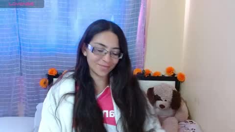 paola online show from 11-13-25, 07:35