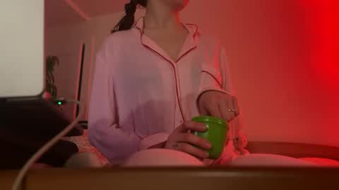 Snapshot of 1sttimeomg chatting on 01-22-25, 05:37 1sttimeomg online show from 01-22-25, 05:37