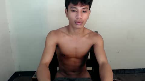 Snapshot of 1sweetloverxx chatting on 10-21-25, 06:08 1sweetloverxx online show from 10-21-25, 06:08