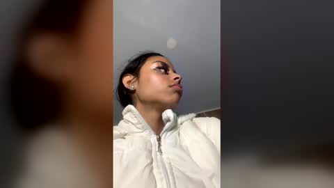 1Threestar online show from 03-05-26, 10:55