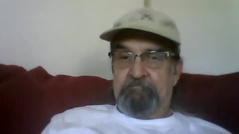 Snapshot of 1valentine chatting on 06-05-26, 06:46 1valentine online show from 06-05-26, 06:46
