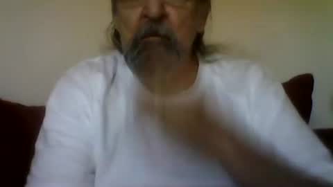 Snapshot of 1valentine chatting on 06-06-26, 02:22 1valentine online show from 06-06-26, 02:22