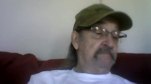 Snapshot of 1valentine chatting on 06-21-26, 02:08 1valentine online show from 06-21-26, 02:08