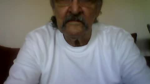 Snapshot of 1valentine chatting on 07-10-26, 02:52 1valentine online show from 07-10-26, 02:52