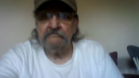 Snapshot of 1valentine chatting on 07-18-26, 04:22 1valentine online show from 07-18-26, 04:22