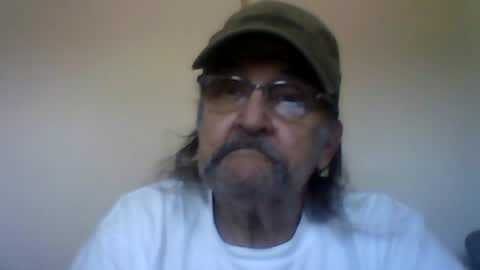 Snapshot of 1valentine chatting on 08-01-26, 03:55 1valentine online show from 08-01-26, 03:55