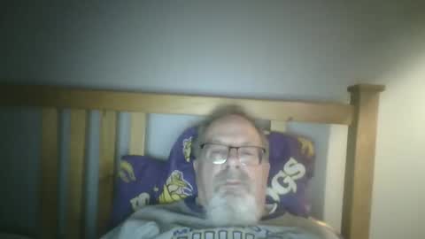 Snapshot of 2003dynawideglide chatting on 01-11-25, 03:44 2003dynawideglide online show from 01-11-25, 03:44