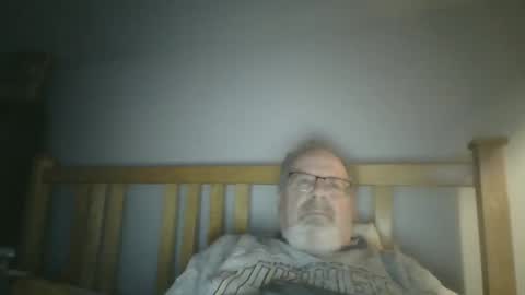 Snapshot of 2003dynawideglide chatting on 01-19-25, 09:55 2003dynawideglide online show from 01-19-25, 09:55